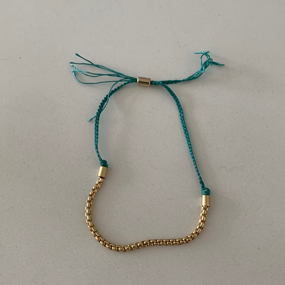 Gold Pull bracelet
